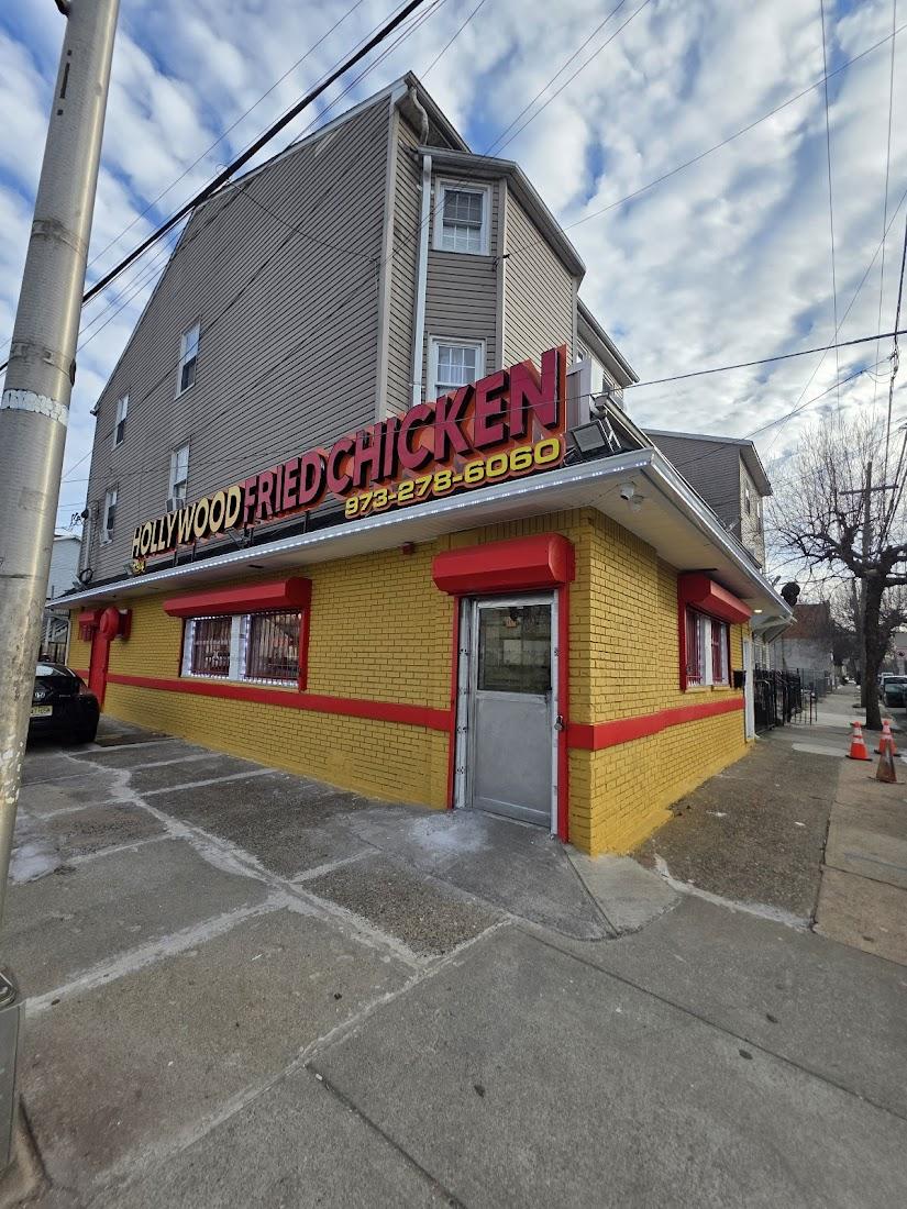 Hollywood Fried Chicken Gallery Image 4